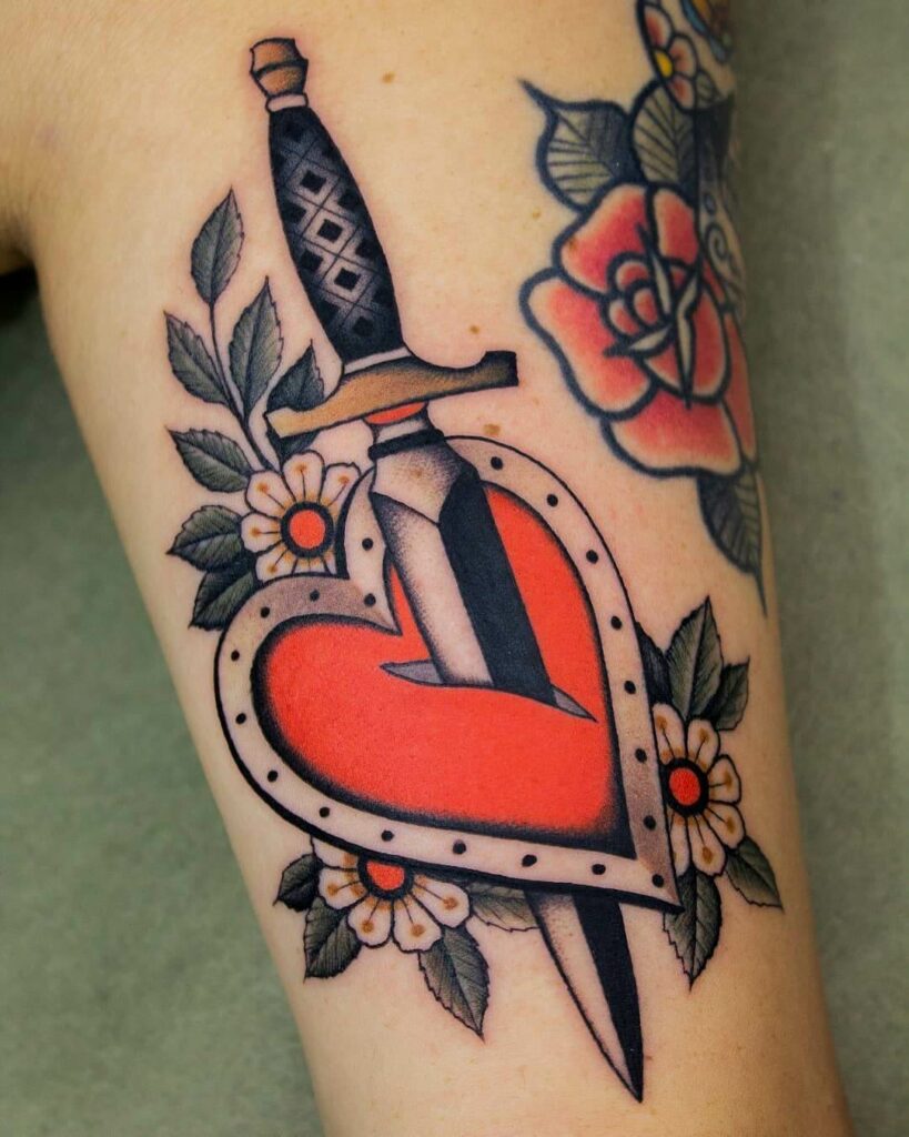 5 Dagger Heart Tattoo Ideas