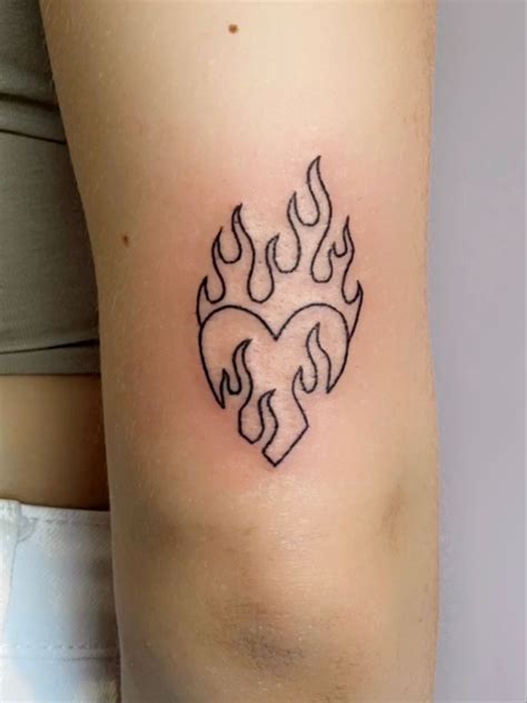 5 Flaming Heart Tattoo Ideas